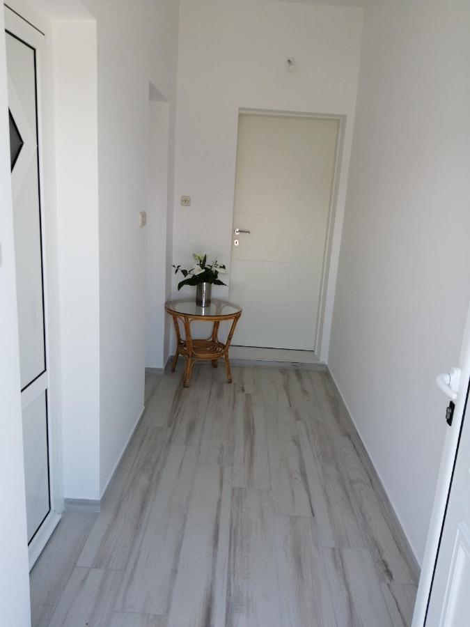 Apartman Luis Silence Šestanovac Eksteriør bilde